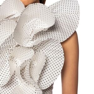 AKIRA RUFFLE BLOUSE